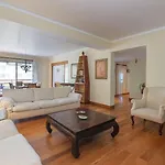 Dentro Da Marina De Apartamento *
