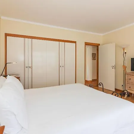 Dentro Da Marina De 维拉摩拉