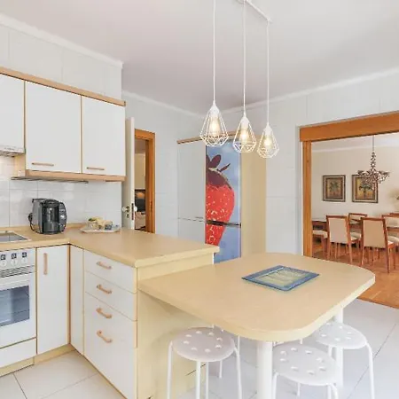 Dentro Da Marina De Daire *