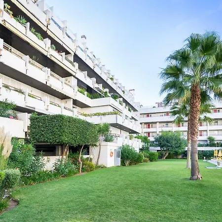 Dentro Da Marina De Daire *